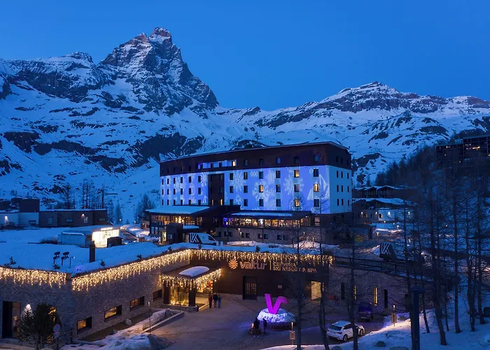 Valtur Cervinia Cristallo Ski Resort Breuil-Cervinia