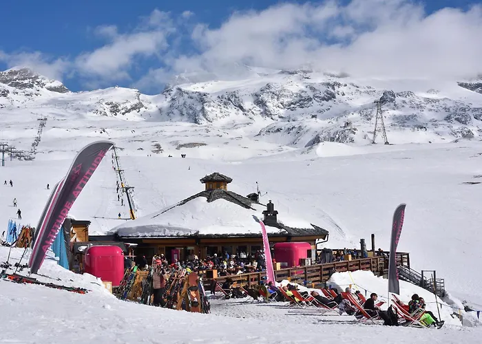 Valtur Cervinia Cristallo Ski Resort Breuil-Cervinia